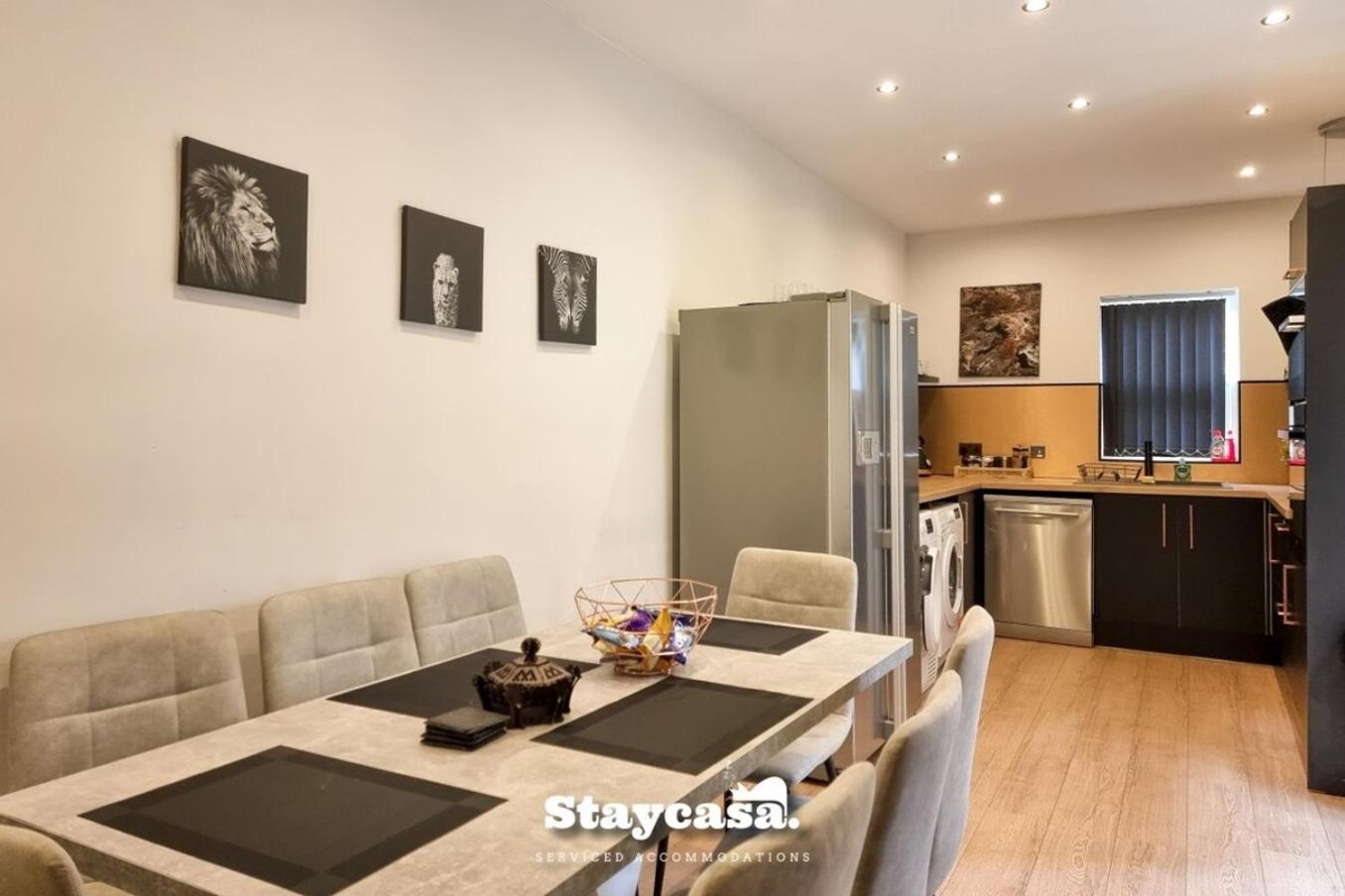 Clarence Co-Living - Private Room Self-Cater Манчестер Экстерьер фото